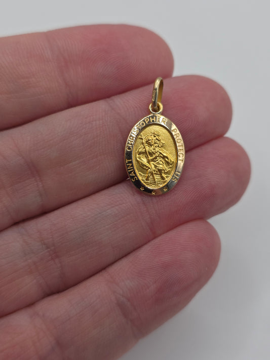 9ct gold oval st christopher pendant