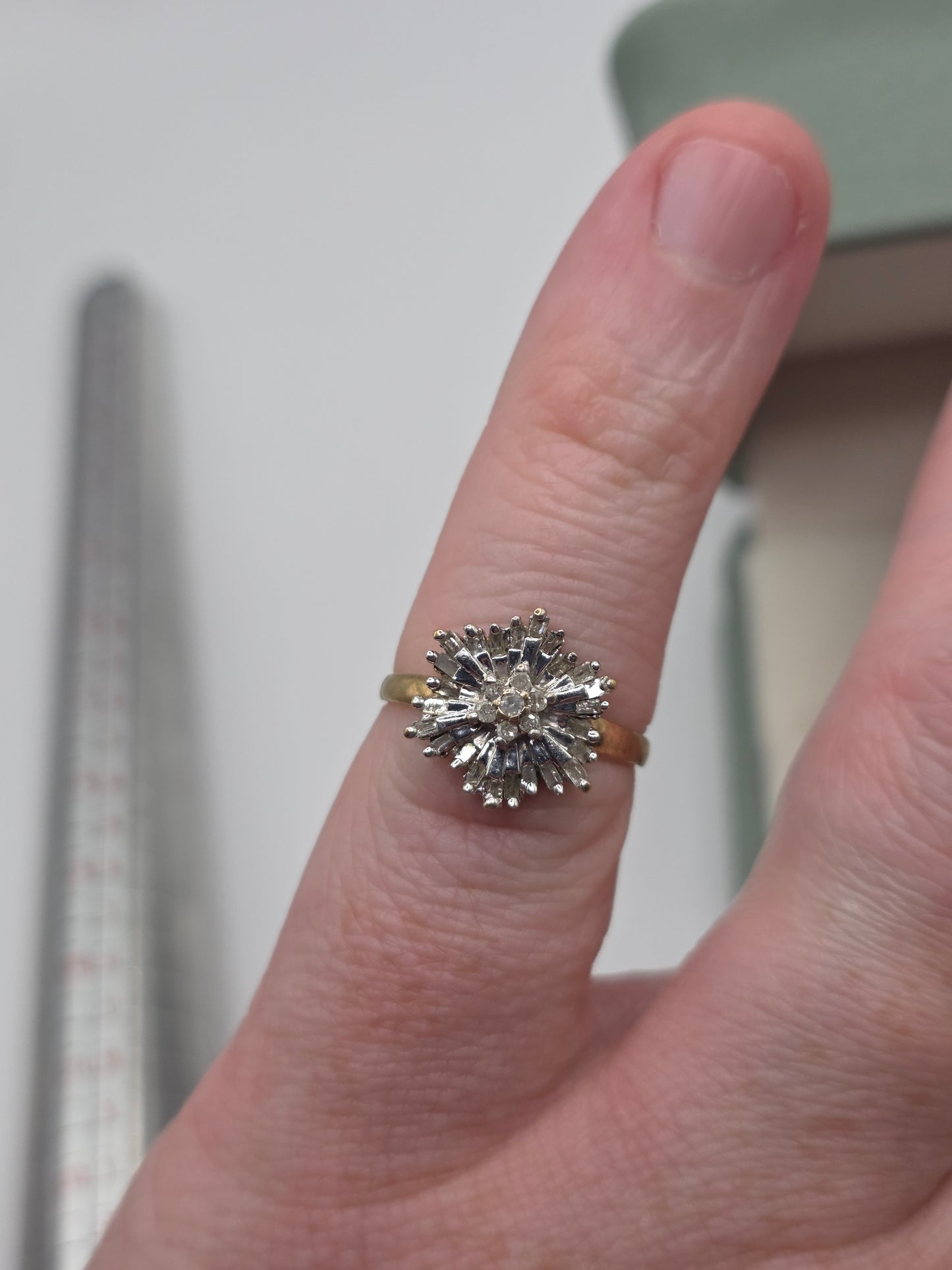 9ct gold diamond cluster ring
