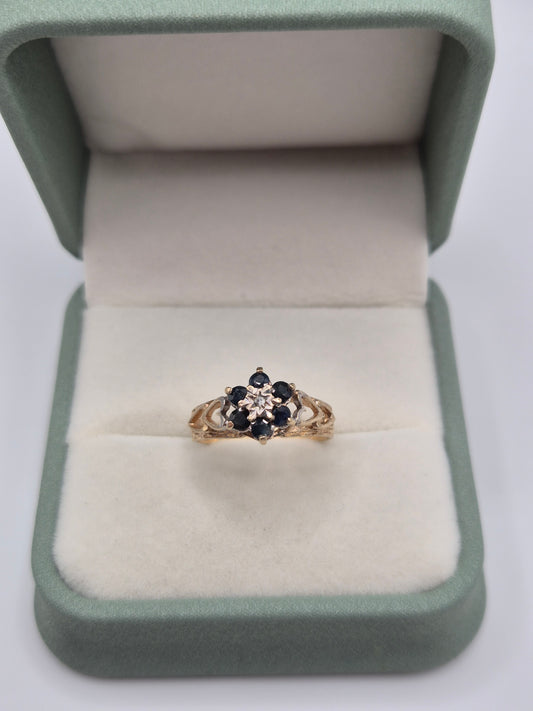 9ct gold sapphire and diamond ring