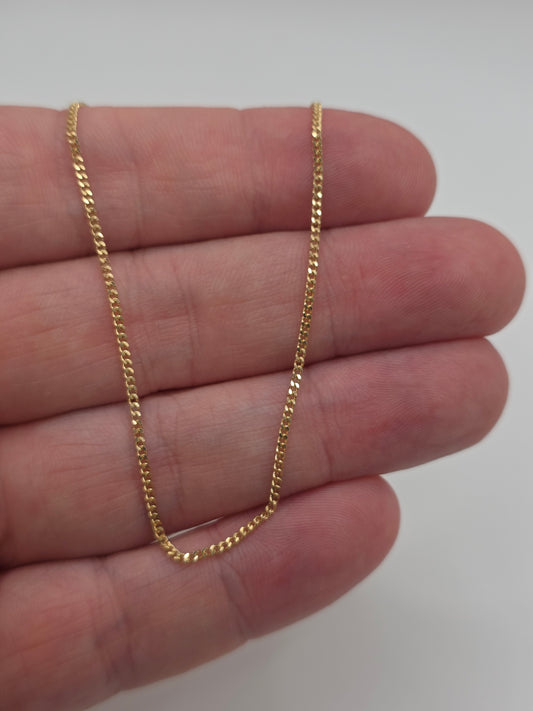 9ct gold curb chain (99)