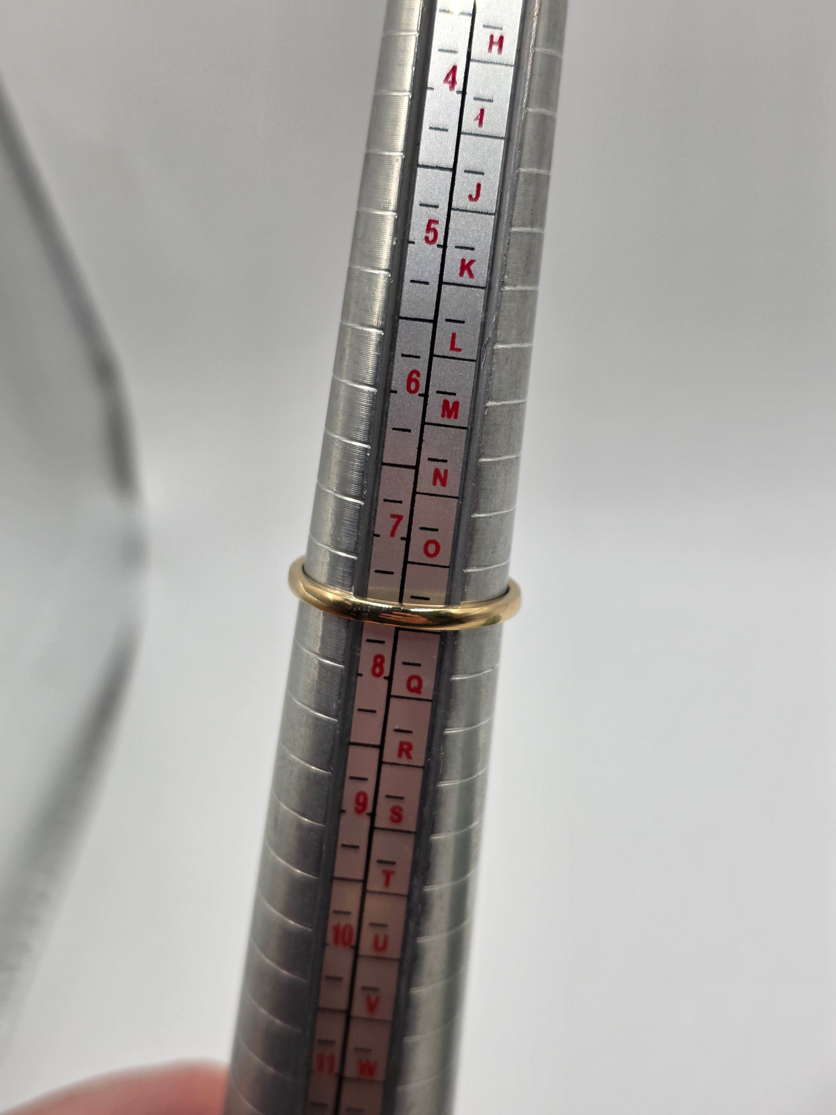 9ct gold love knot ring