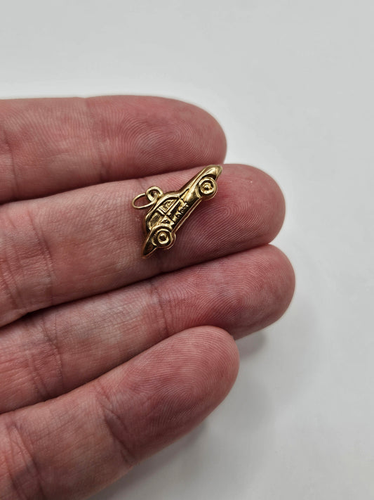 Vintage 9ct gold car charm