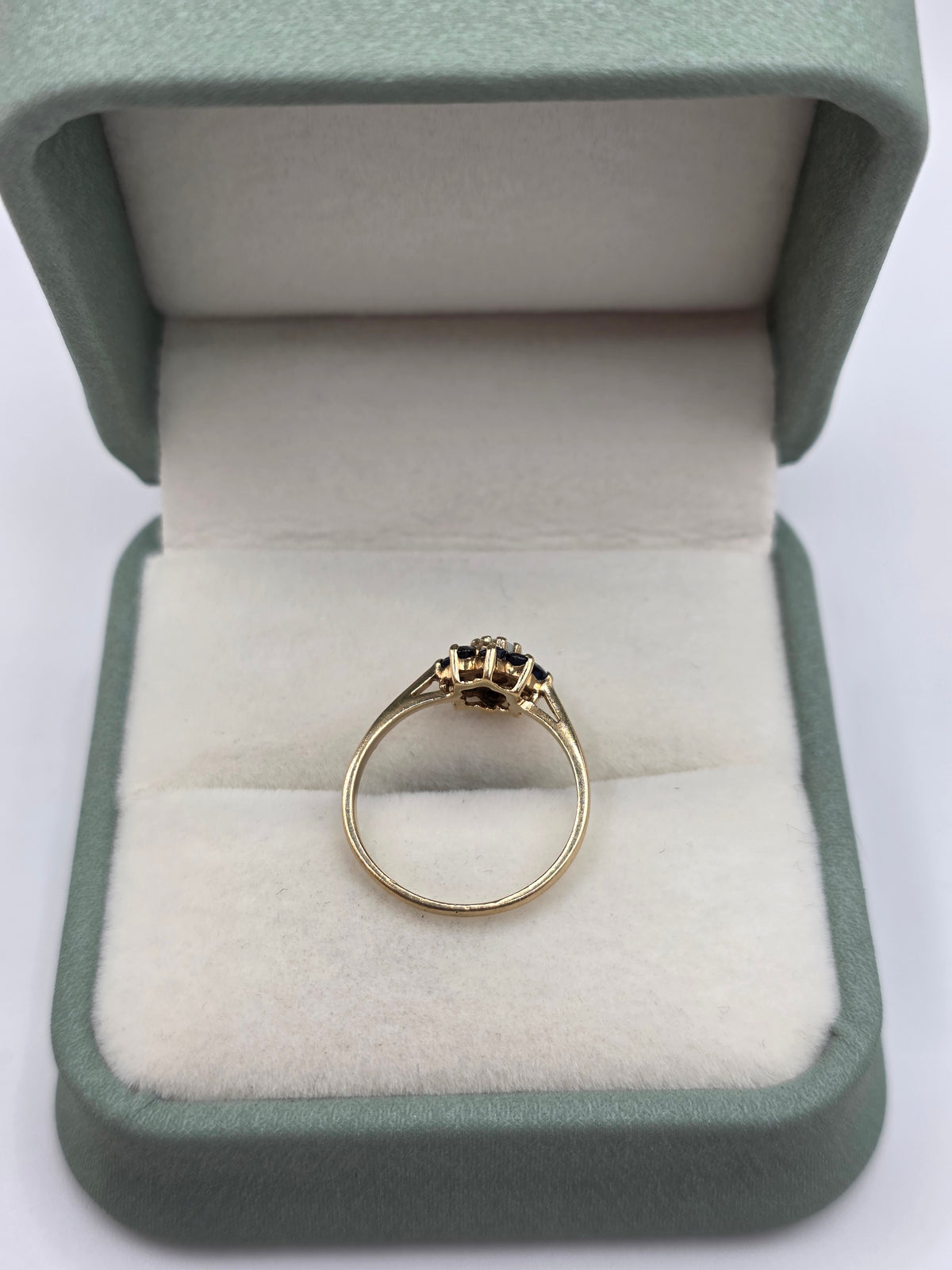 9ct gold opal and sapphire ring