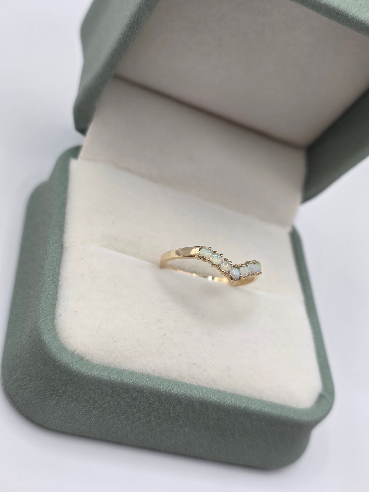 9ct gold opal wishbone ring