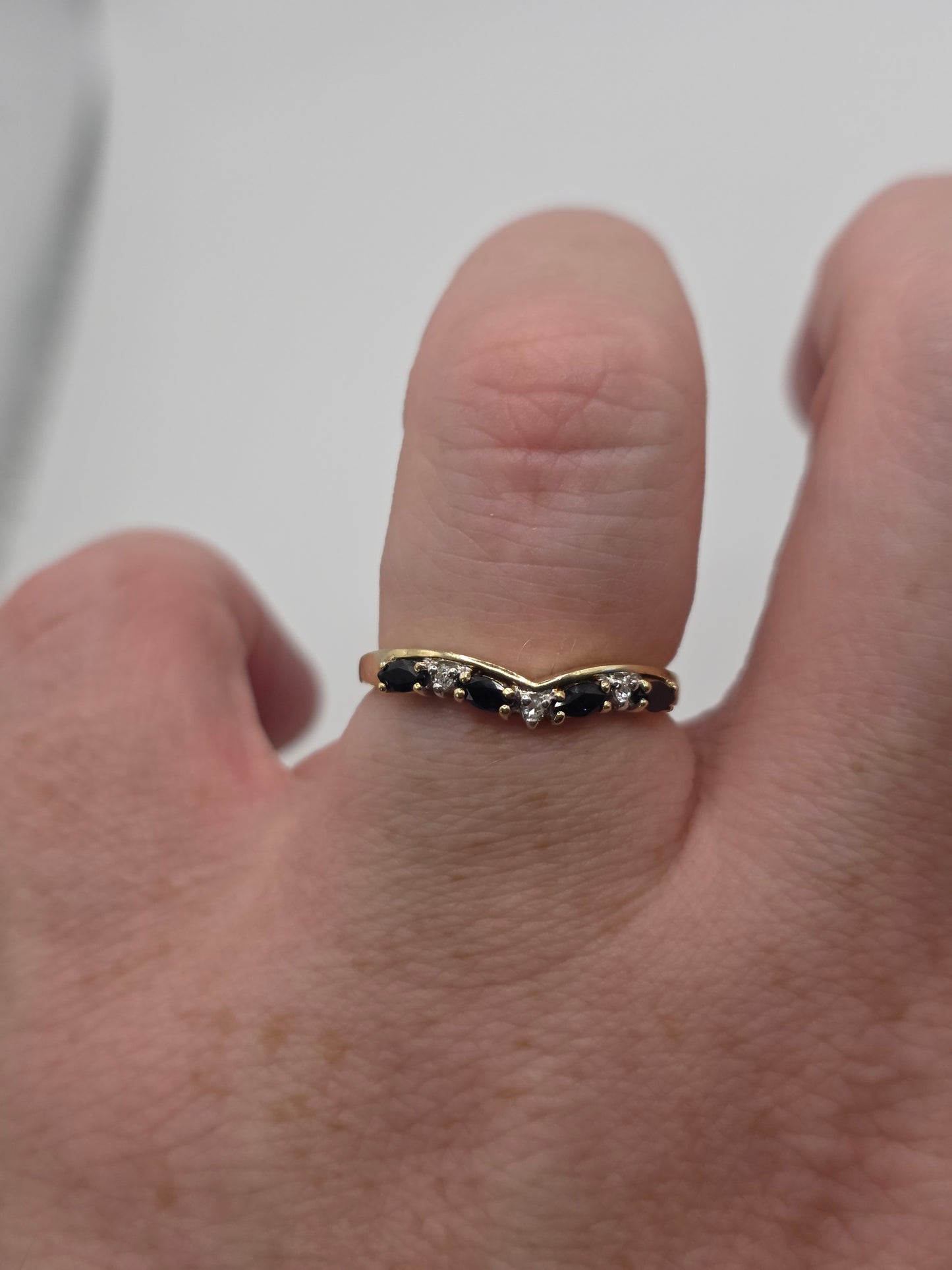 9ct gold sapphire and diamond wishbone ring