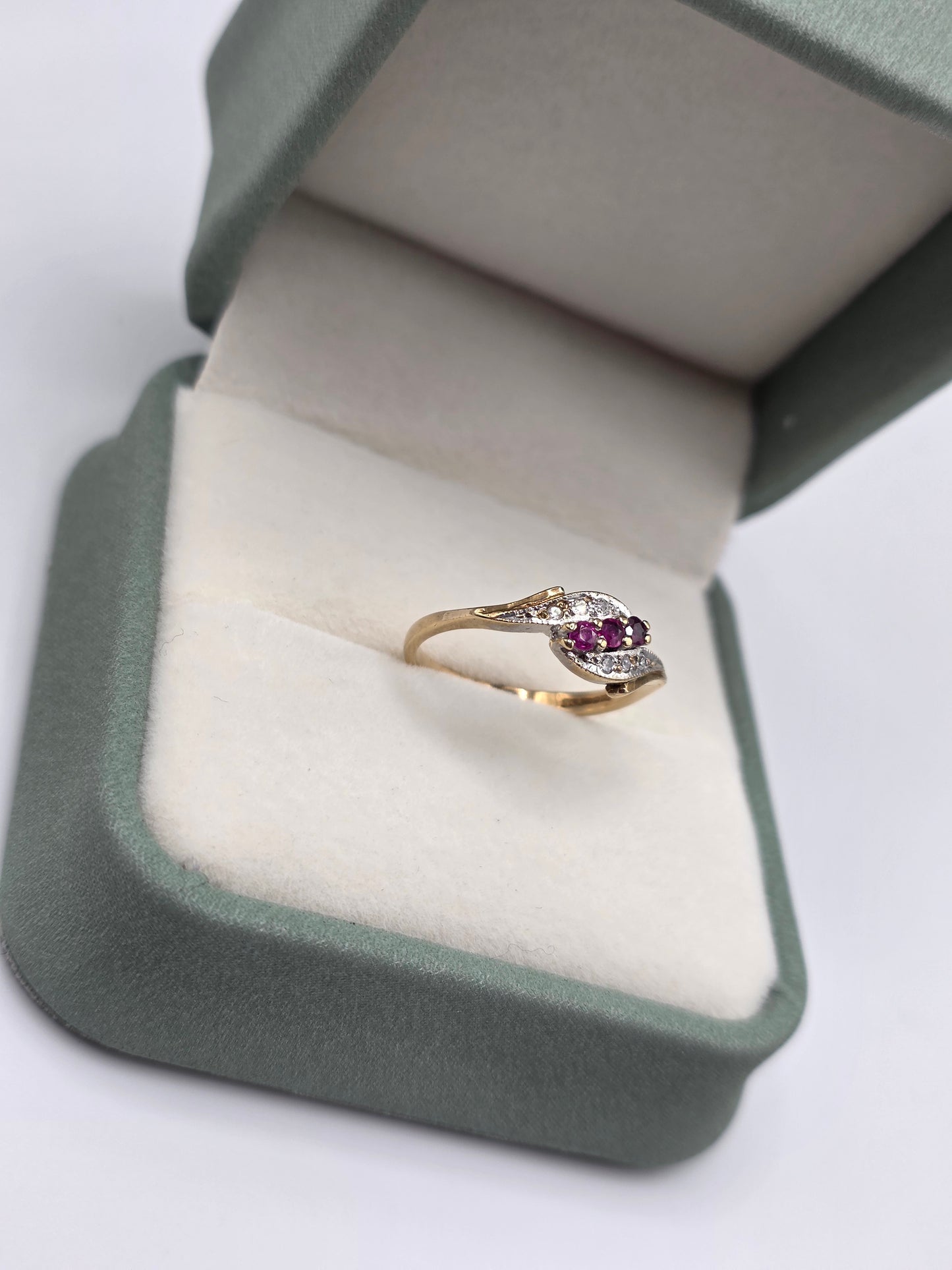 9ct gold ruby and diamond ring