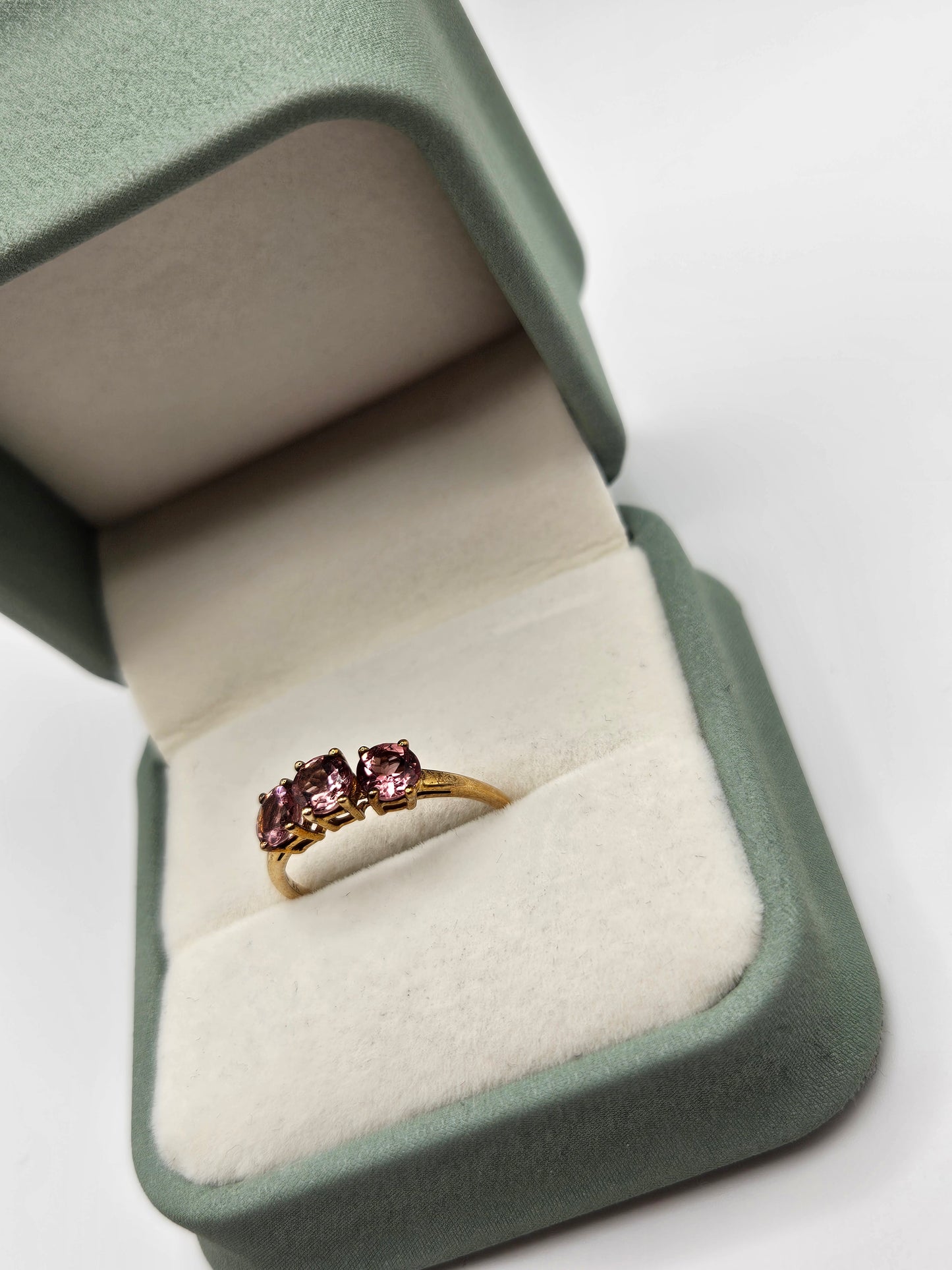 9ct gold tourmaline ring