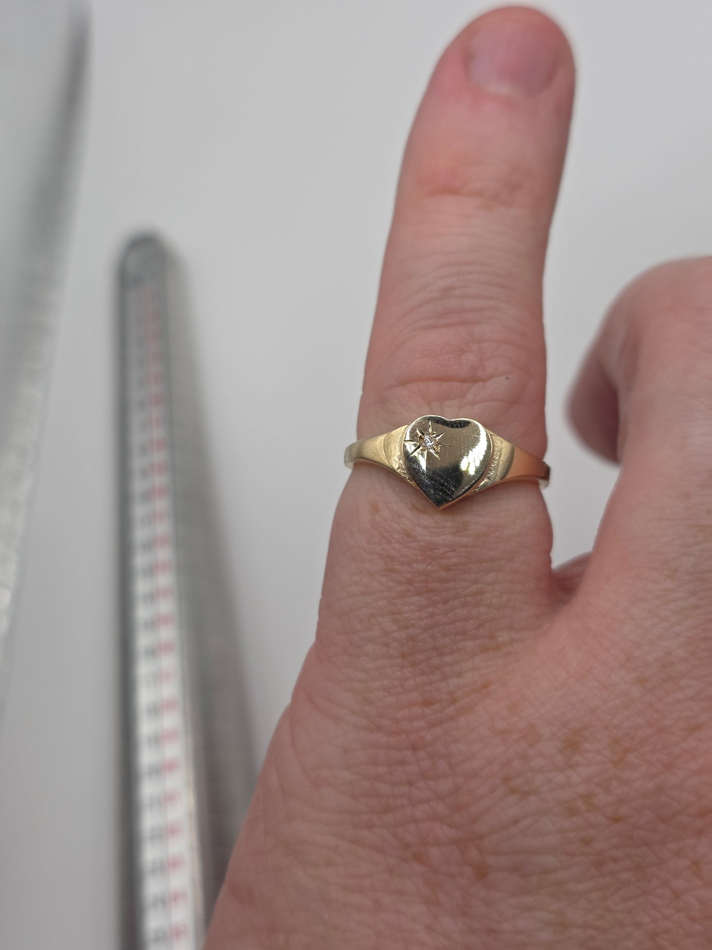 9ct gold diamond heart signet ring