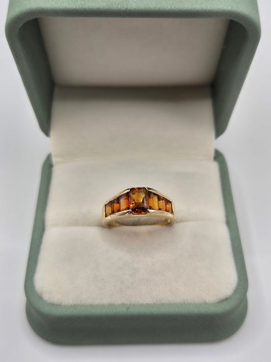 14ct gold citrine ring