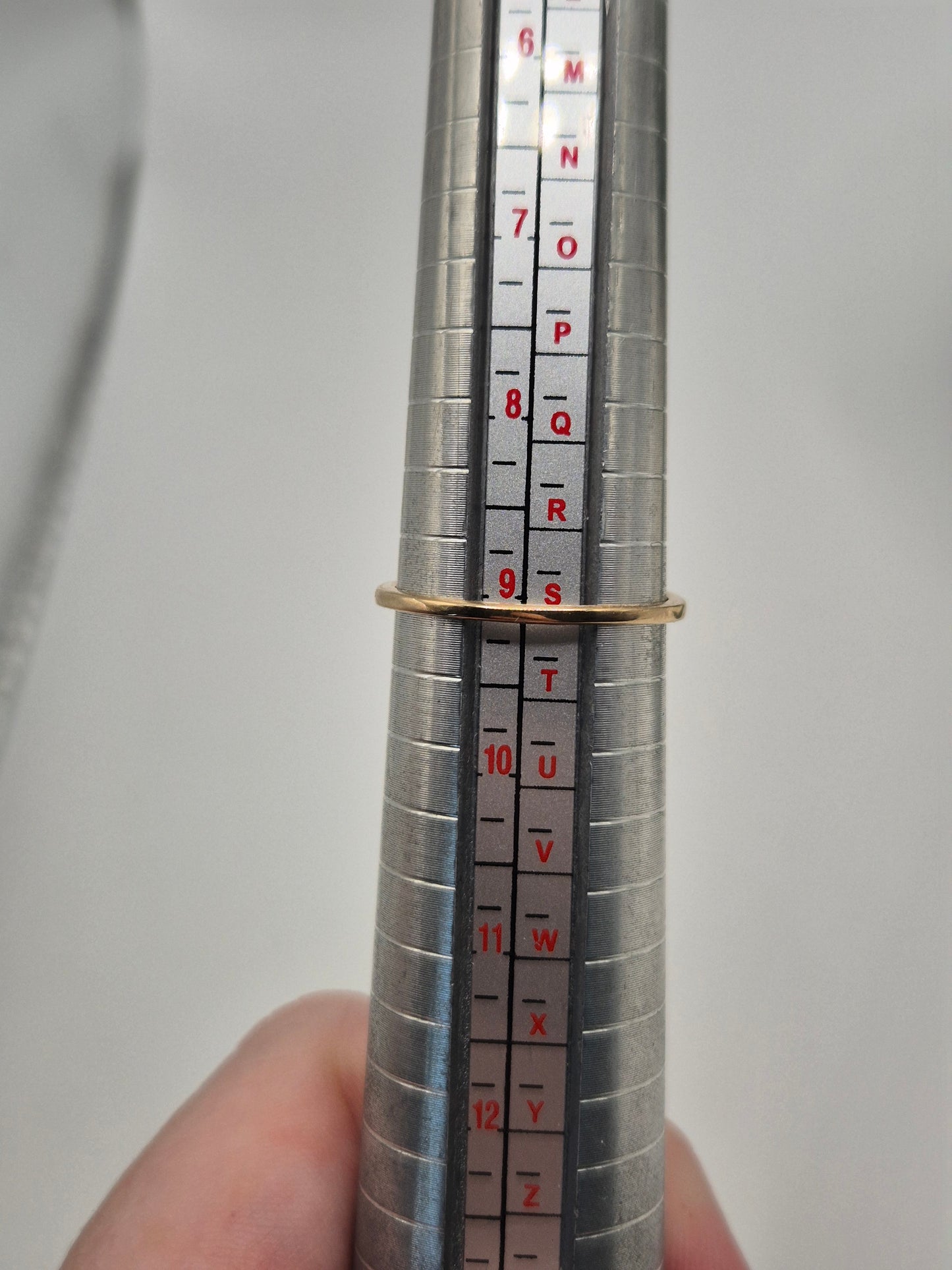 9ct gold green amethyst and zircon ring