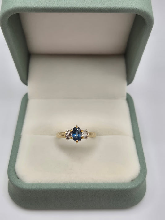 9ct gold sapphire and diamond ring