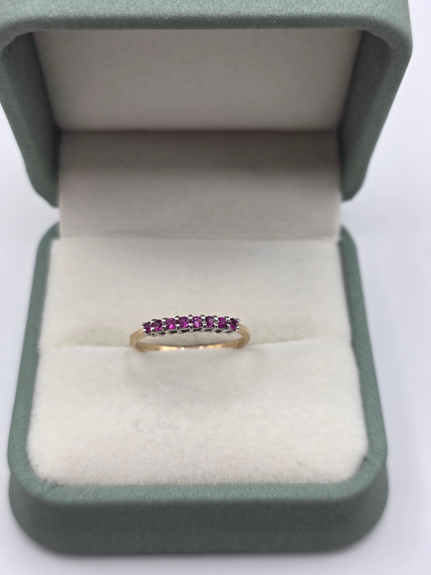 9ct gold ruby ring