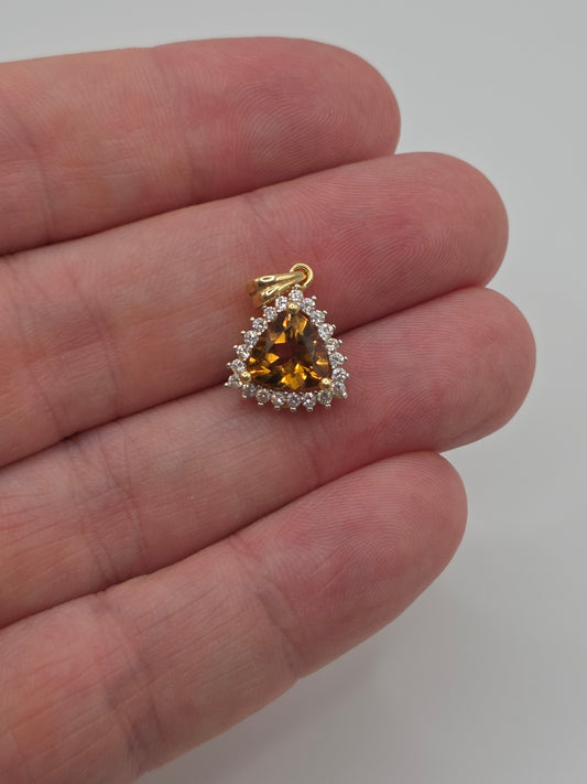 9ct gold citrine and moissanite pendant