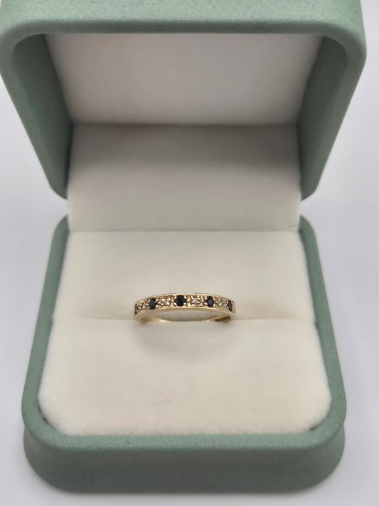 9ct gold sapphire and diamond ring