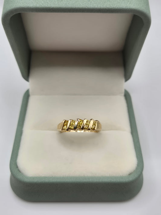 9ct gold yellow sapphire ring