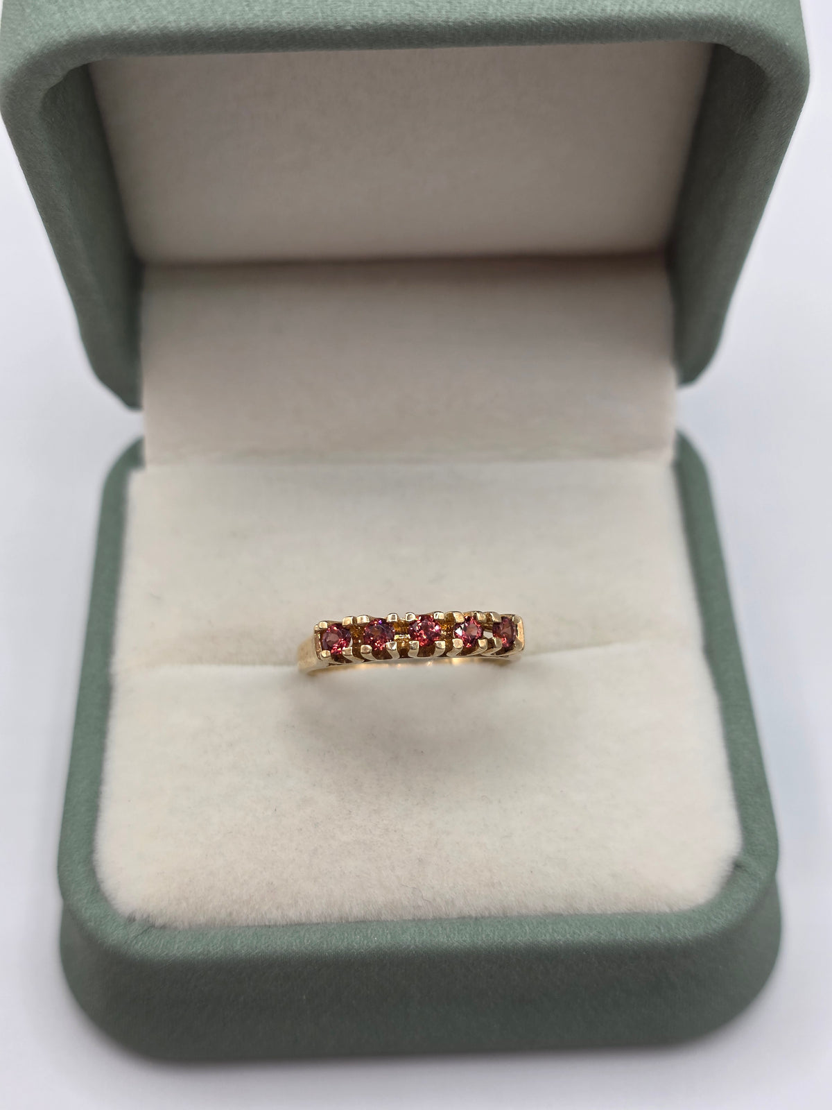 9ct gold gemstone ring