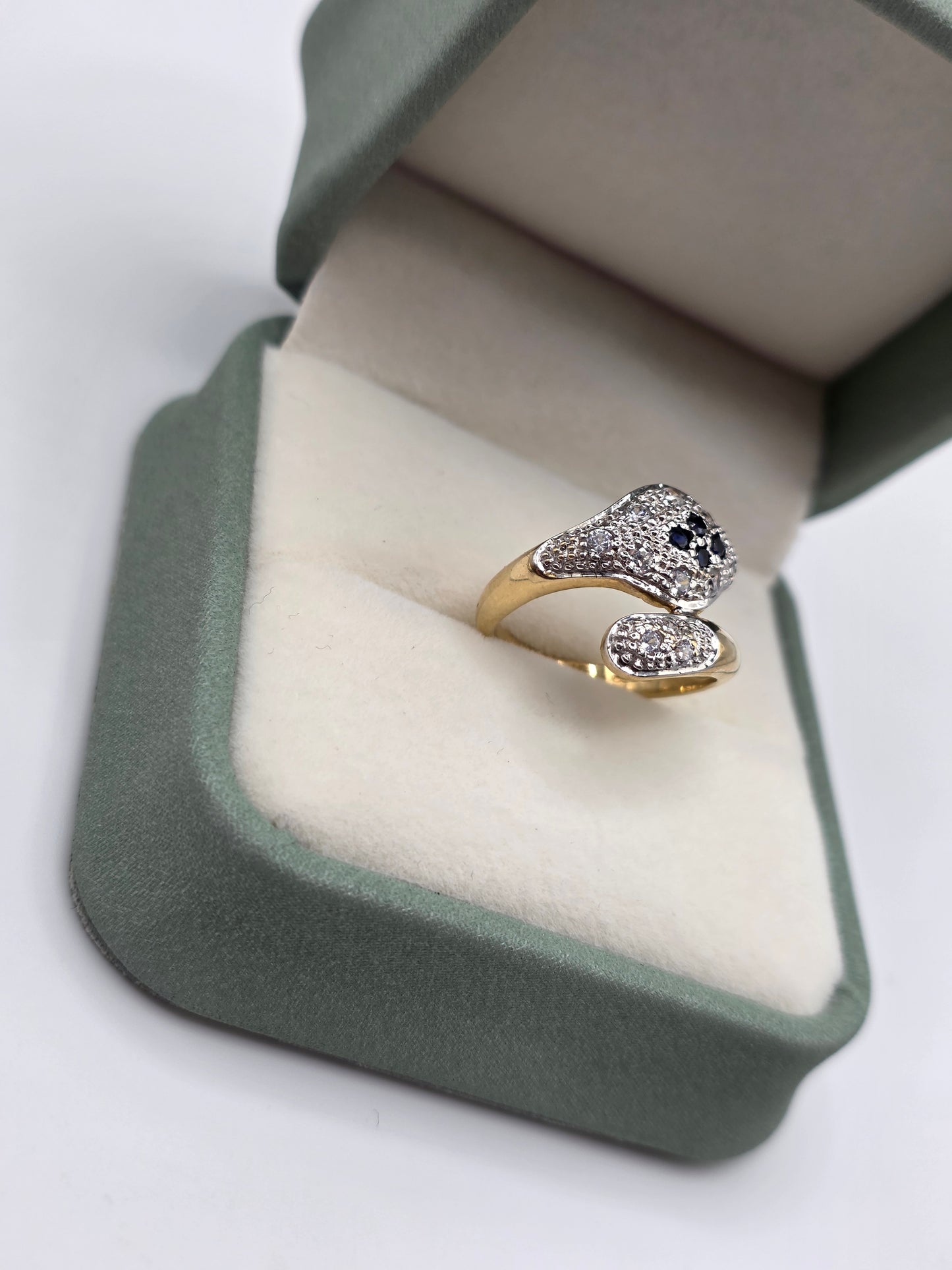 9ct gold sapphire and cz cobra ring