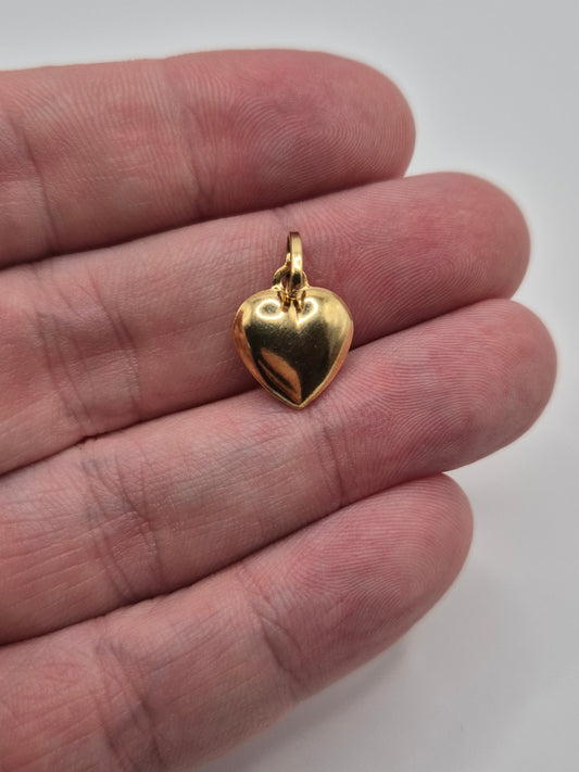 9ct gold heart Charm