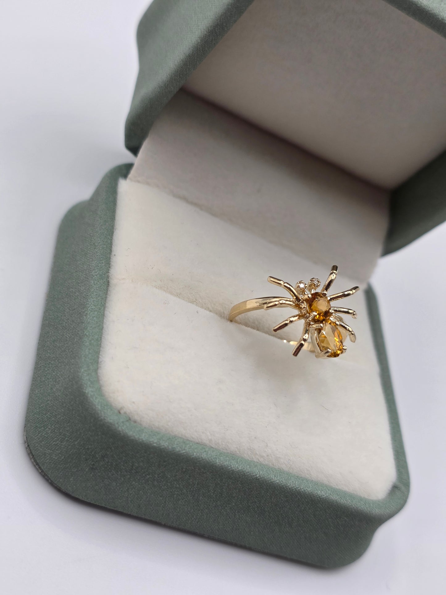 9ct gold citrine and diamond spider ring
