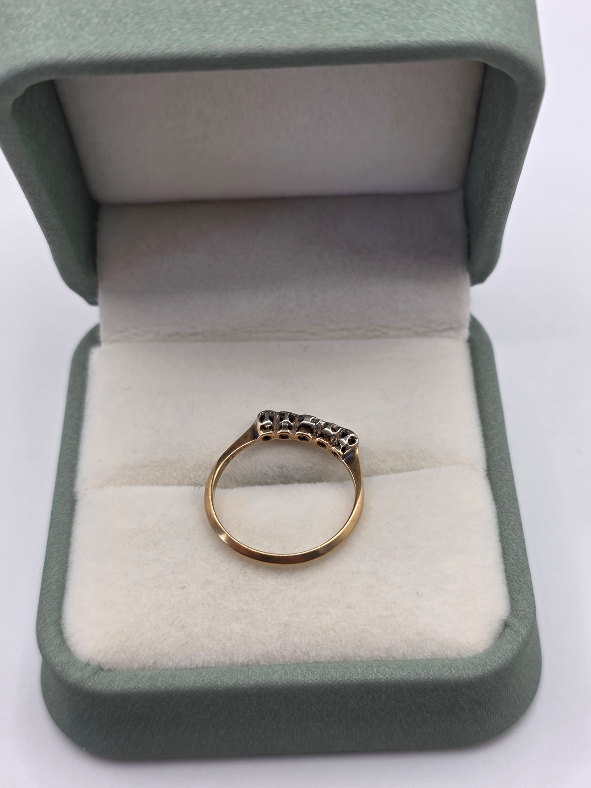 18ct gold and platinum diamond ring