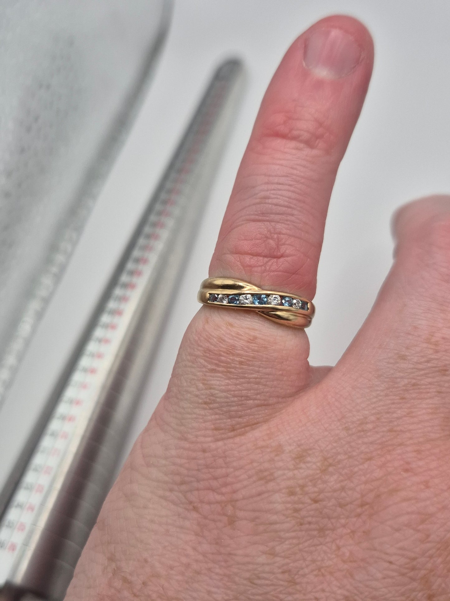 9ct gold topaz and cz ring