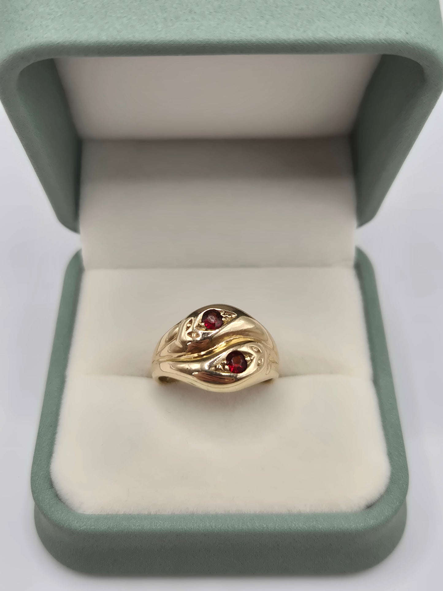 Heavy 9ct gold garnet snake ring