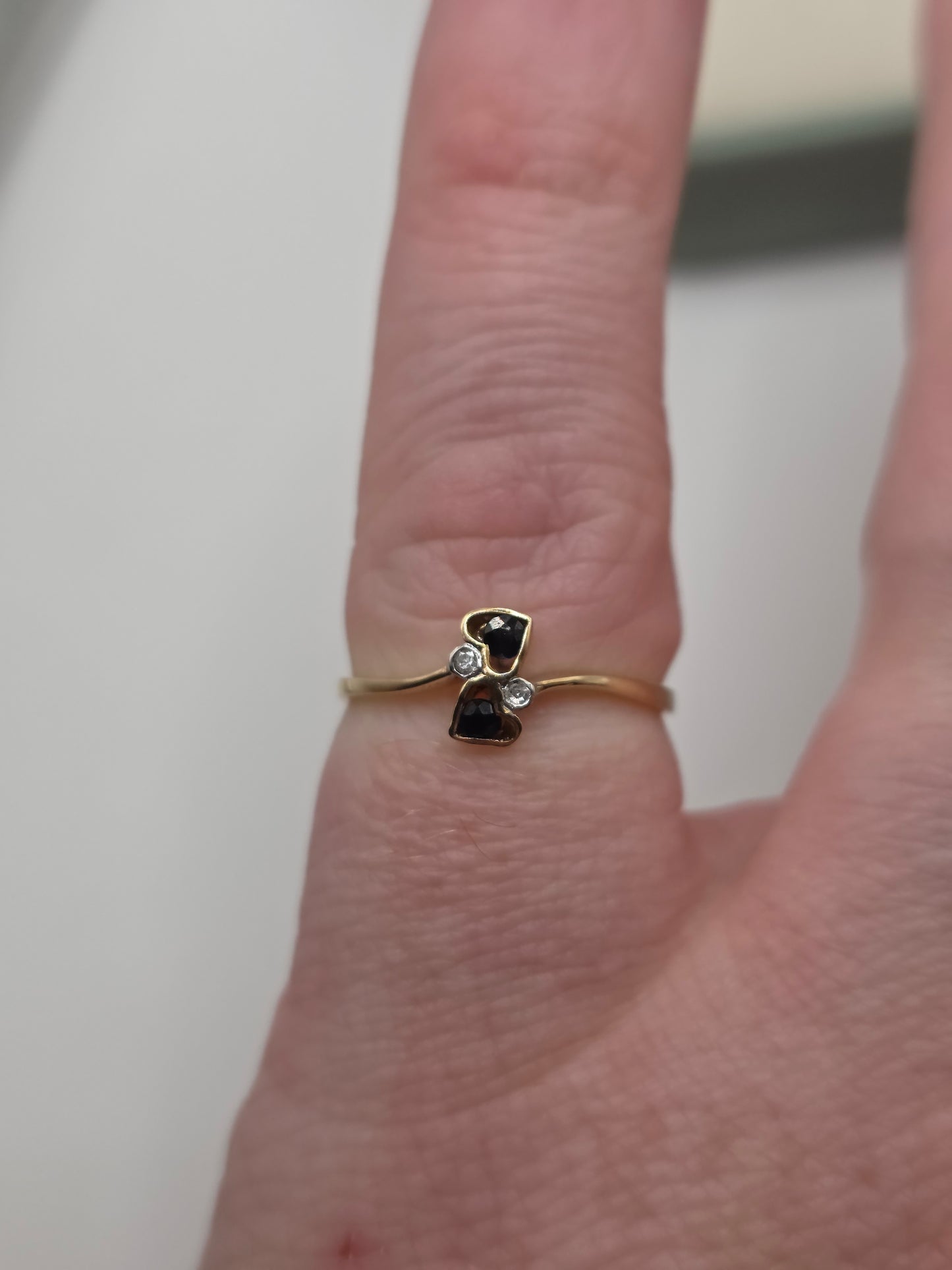 9ct gold sapphire and diamond heart ring