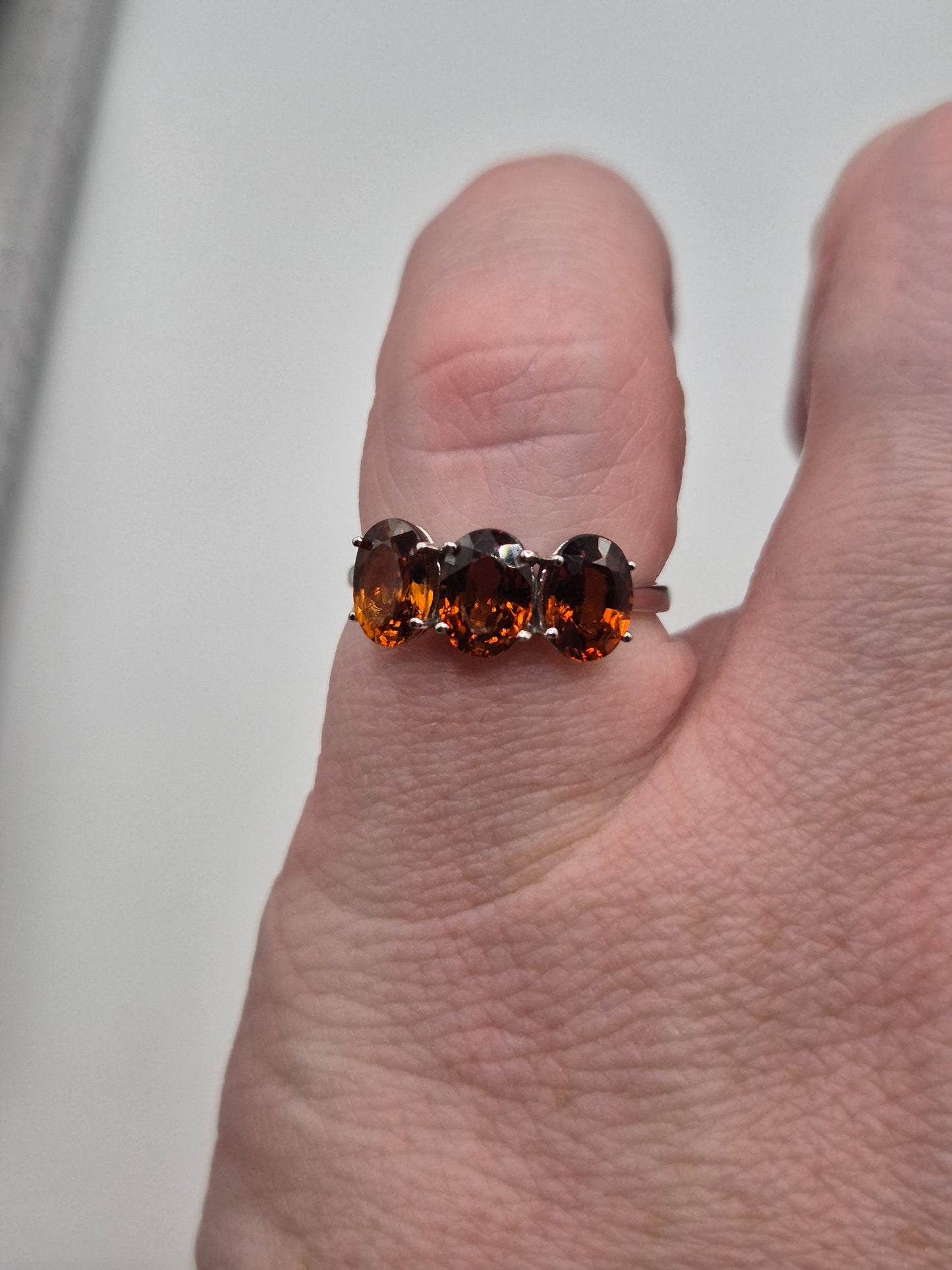 9ct white gold citrine ring