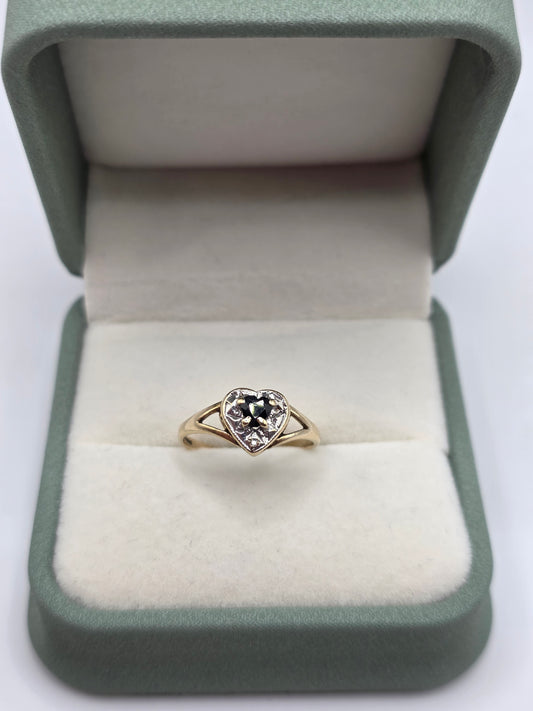 9ct gold sapphire and diamond heart ring