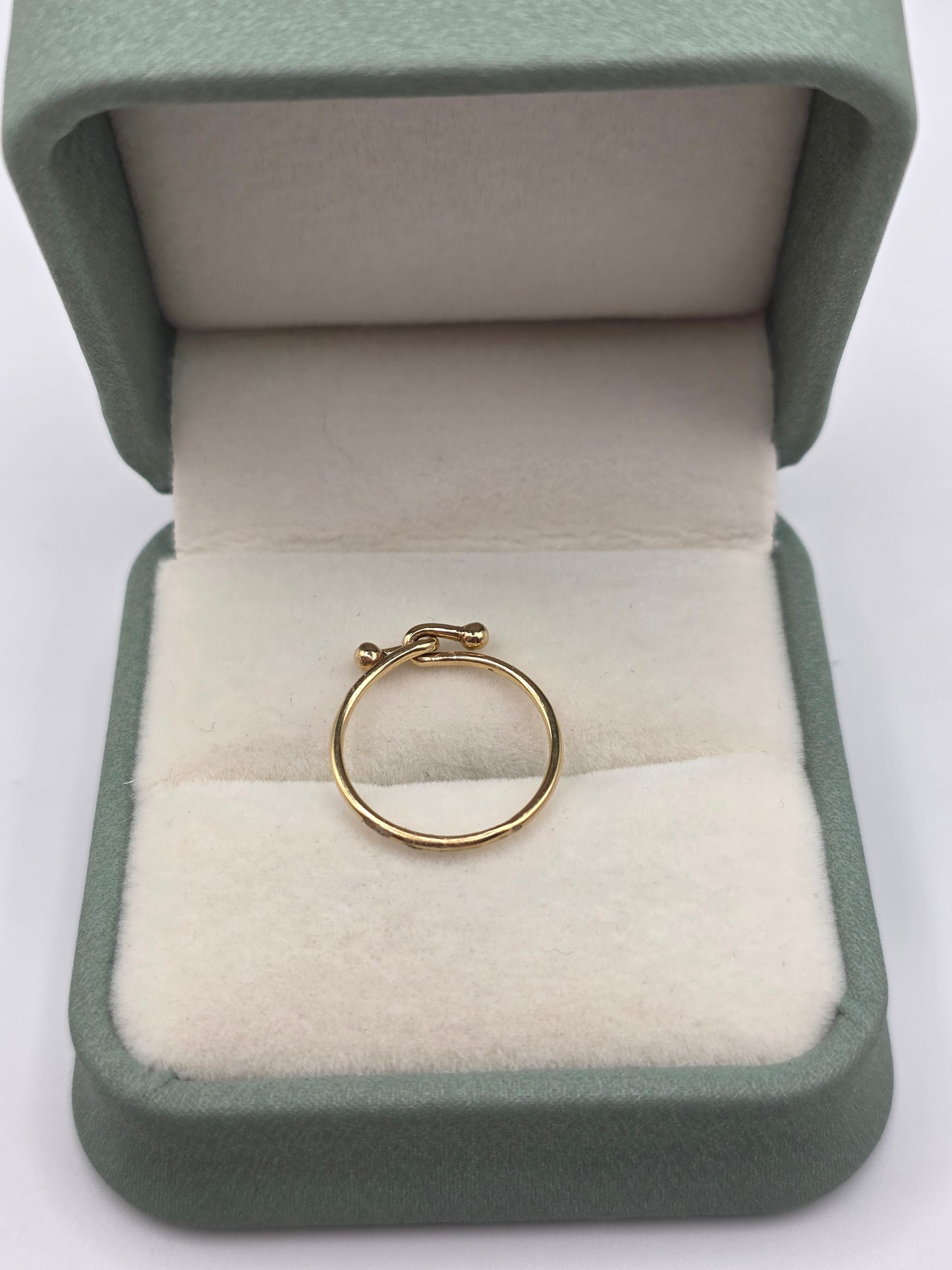 9ct gold knot ring