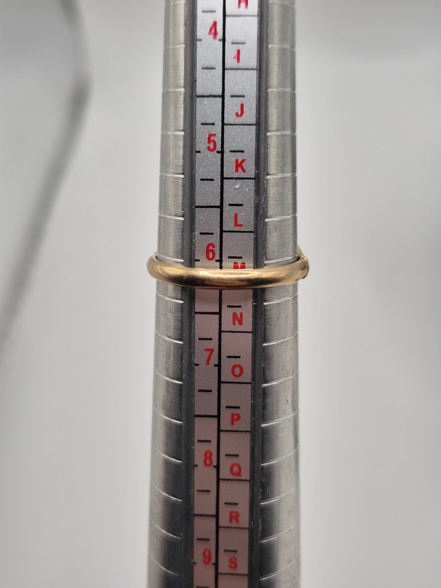 Vintage 9ct gold cameo ring