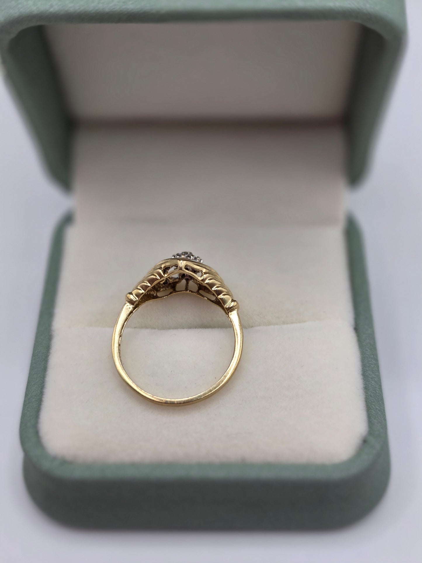 9ct gold diamond claddagh ring