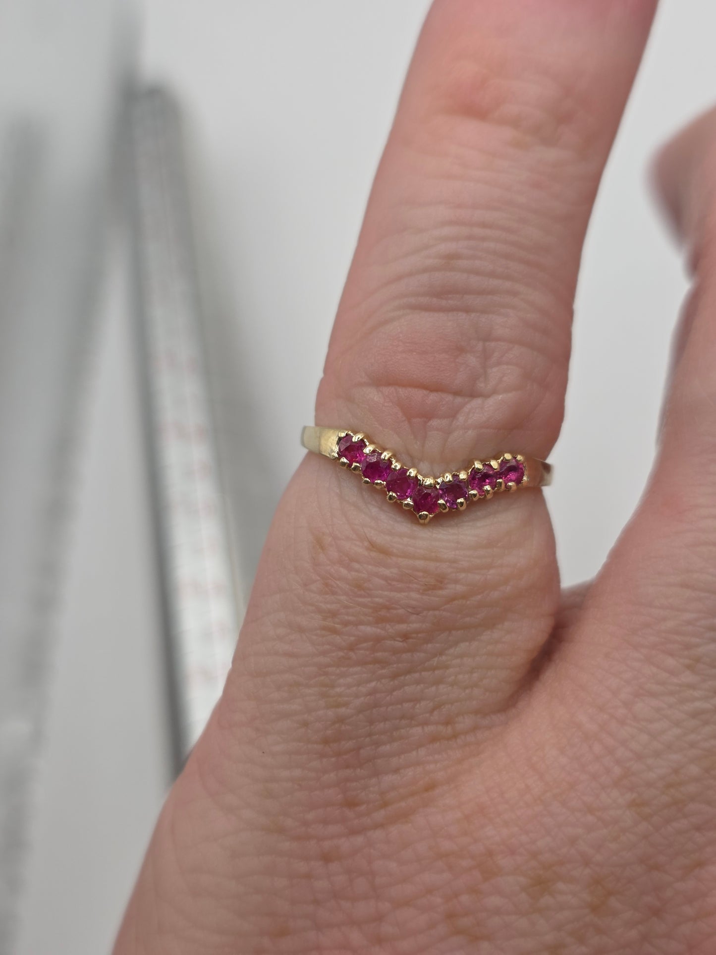 9ct gold ruby wishbone ring