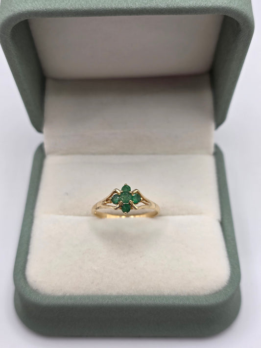 9ct gold emerald ring