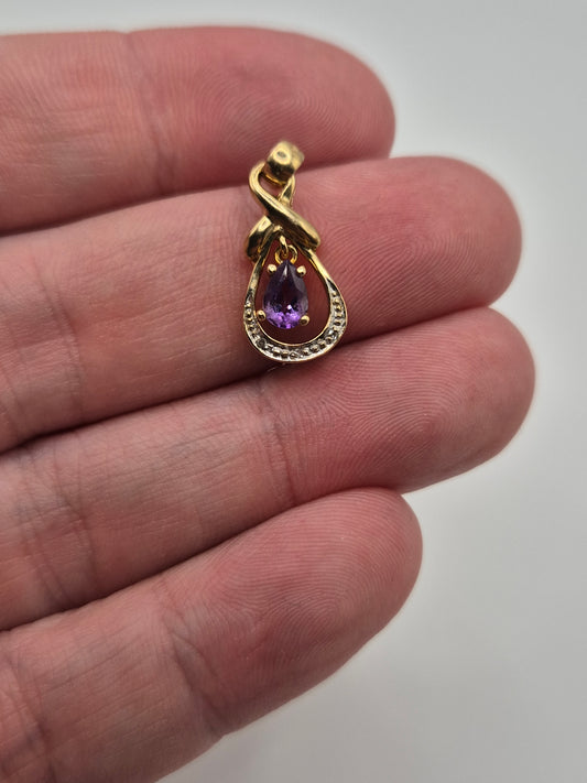 9ct gold amethyst and diamond pendant
