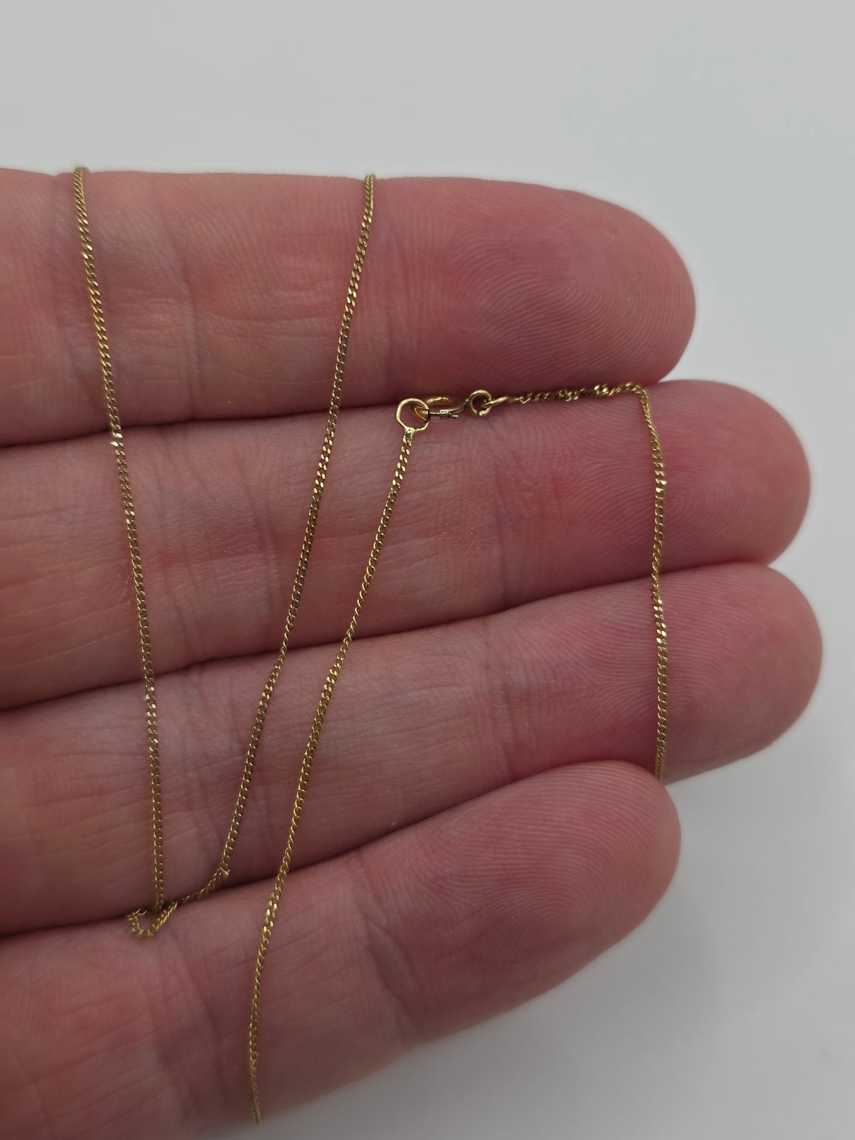 9ct gold chain (118)