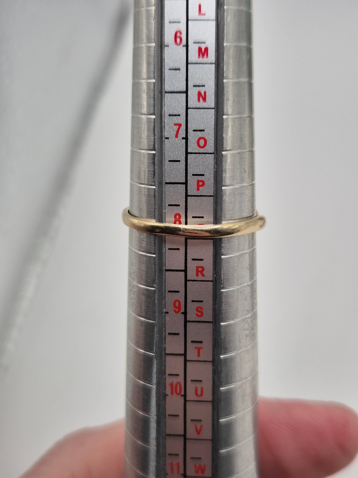 9ct gold ruby and diamond ring