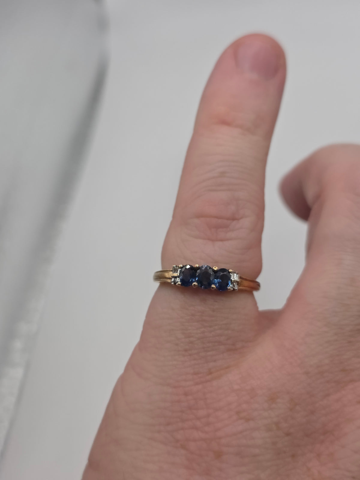 9ct gold kyanite and diamond ring