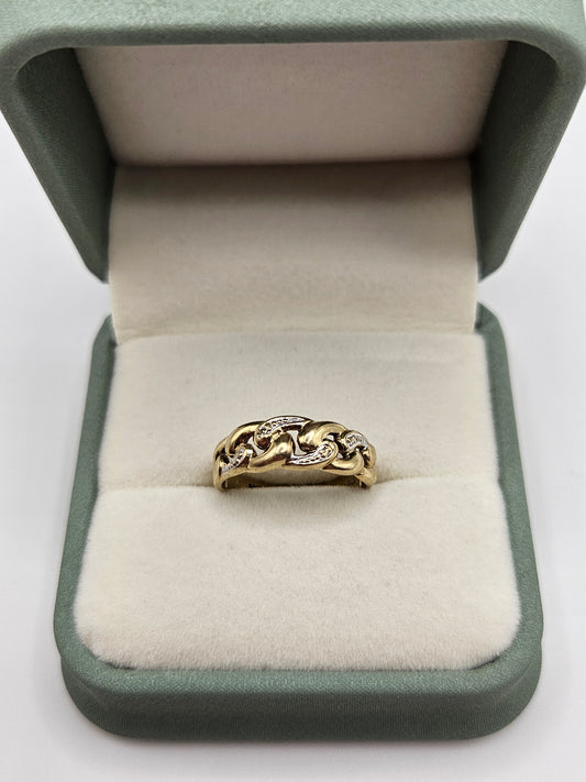 9ct gold celtic diamond ring