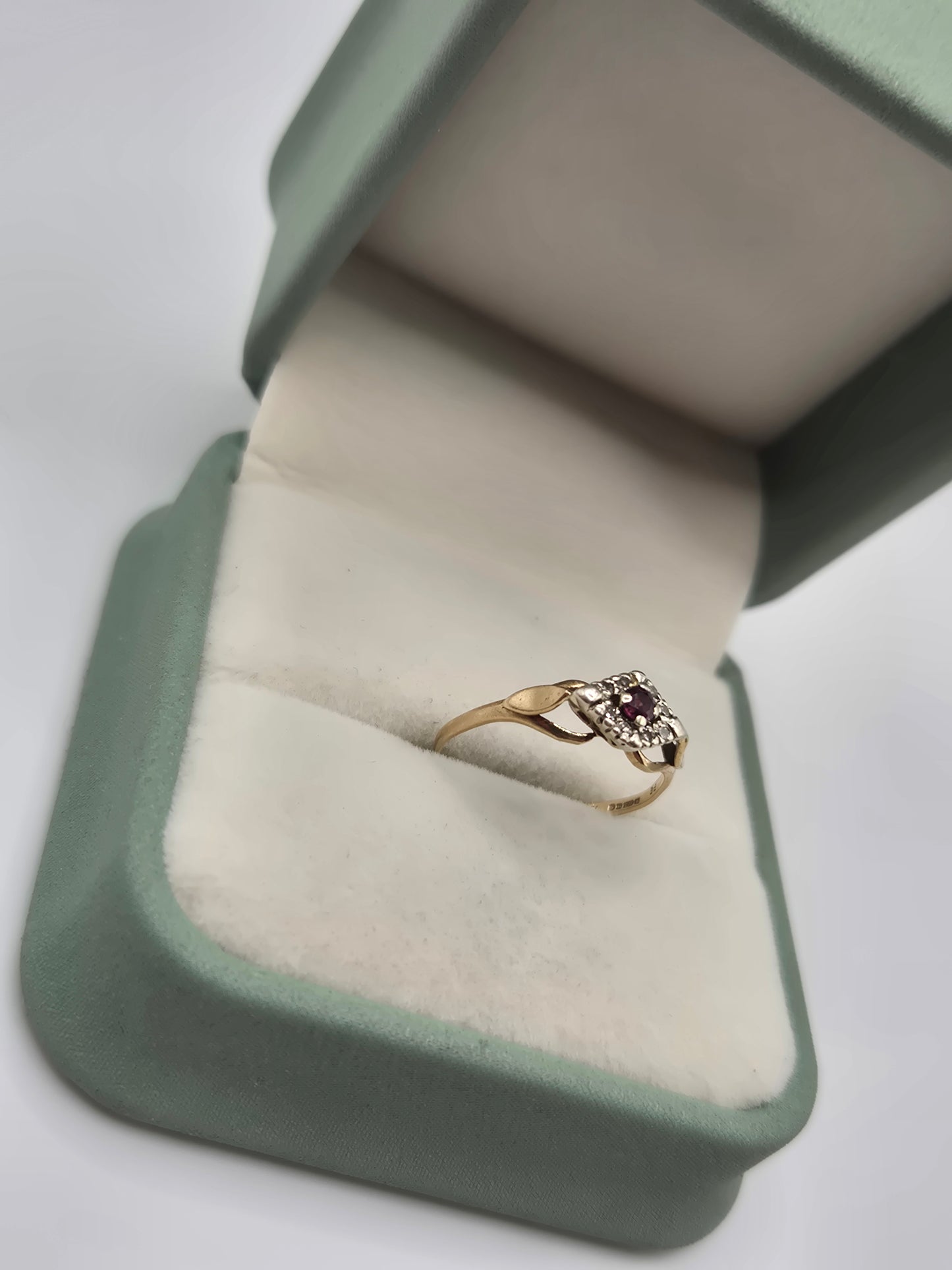 9ct gold ruby and diamond ring