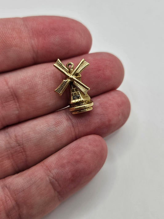 9ct gold windmill charm/pendant