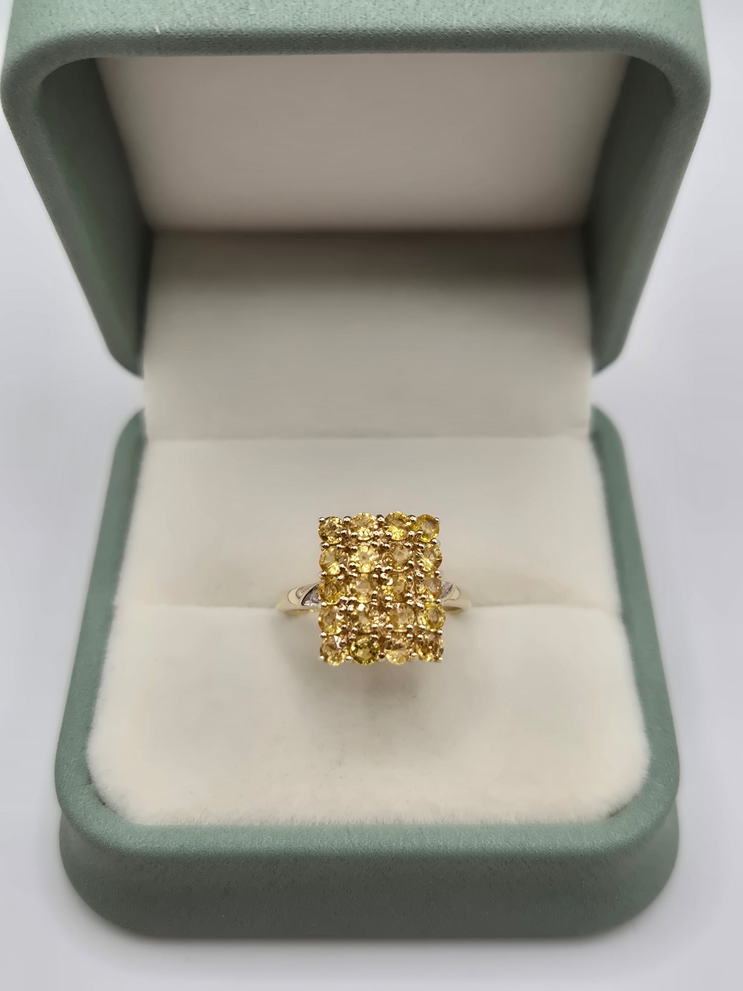 9ct gold yellow sapphire and diamond ring