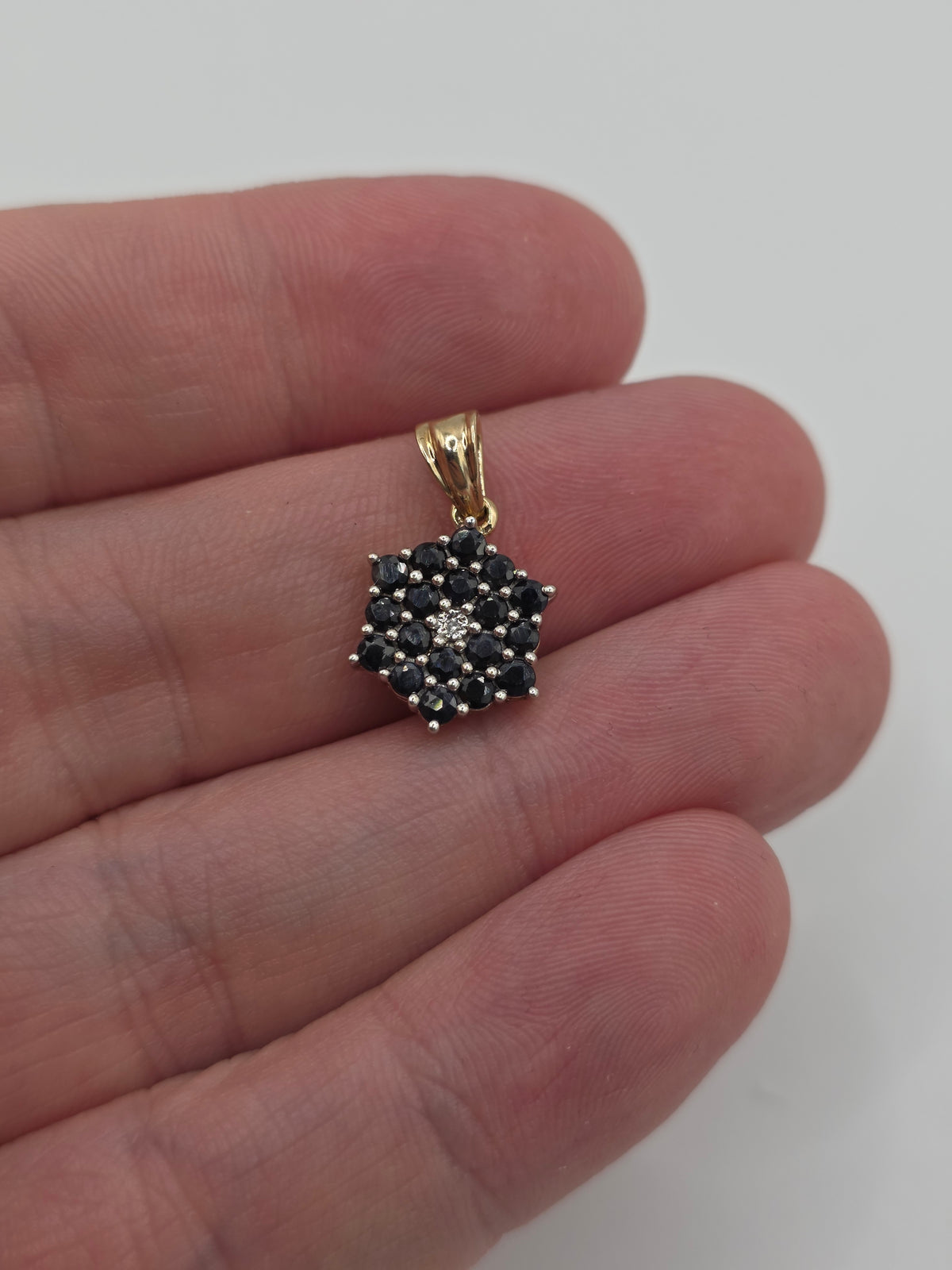 9ct gold sapphire and diamond pendant