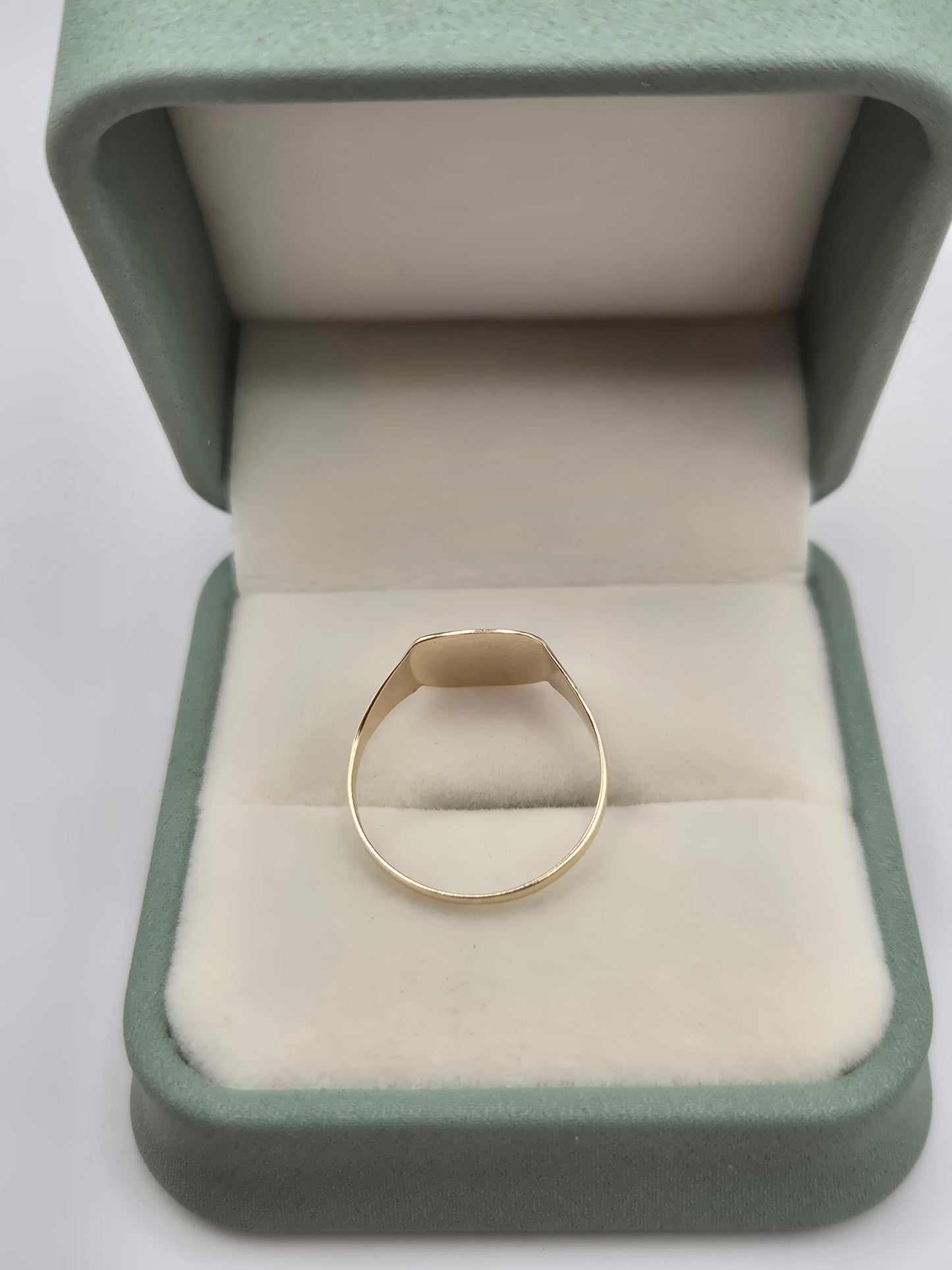 9ct signet ring