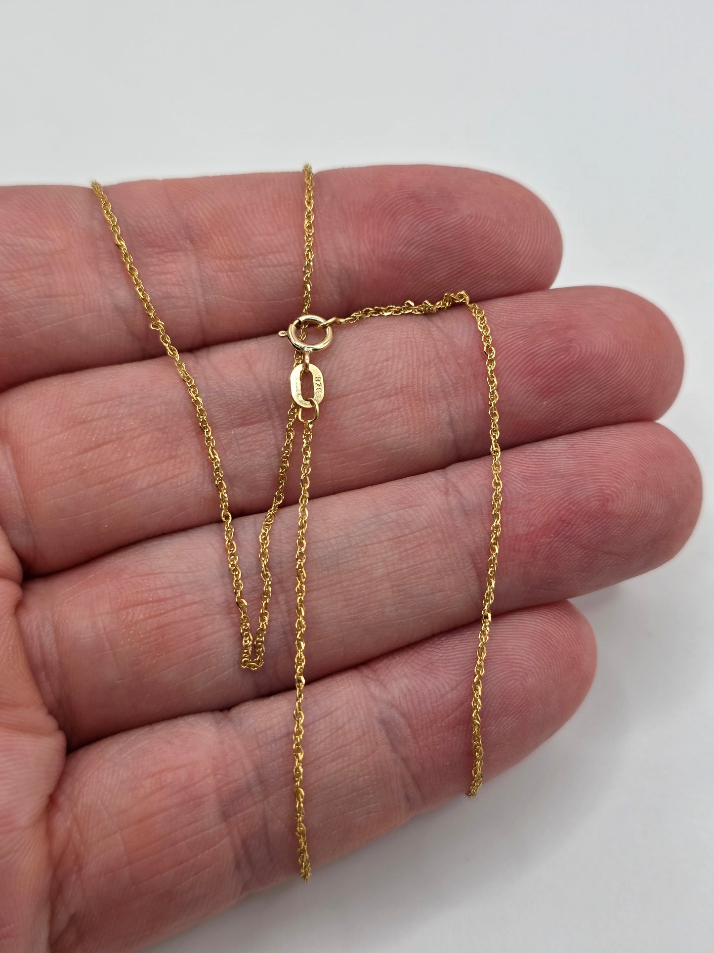 9ct gold chain (93)