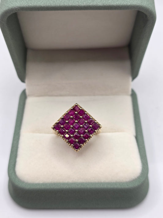 9ct gold ruby cluster ring