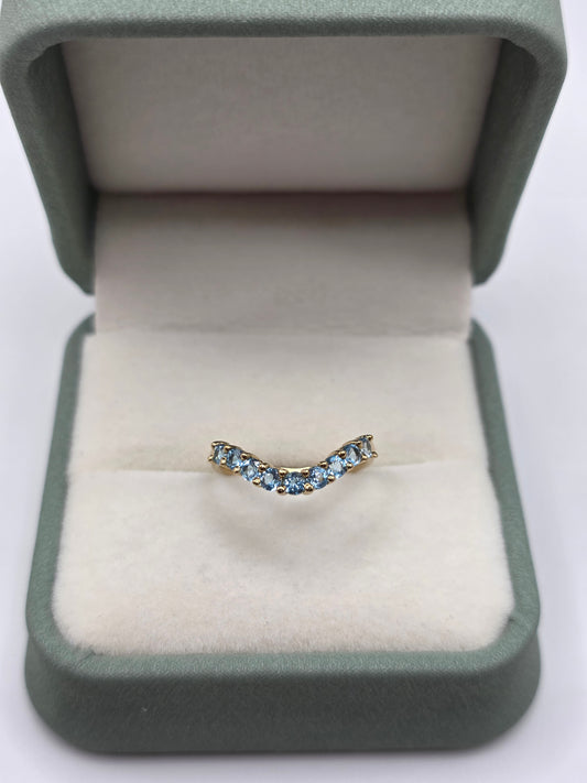 9ct gold topaz wishbone ring