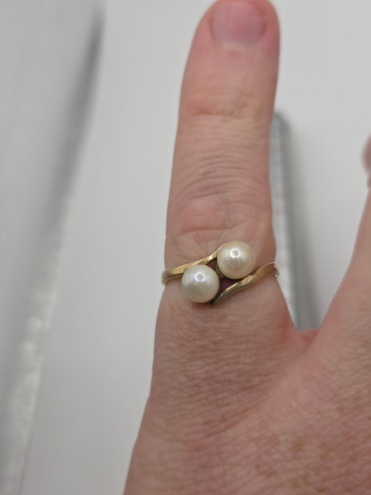 9ct gold pearl ring