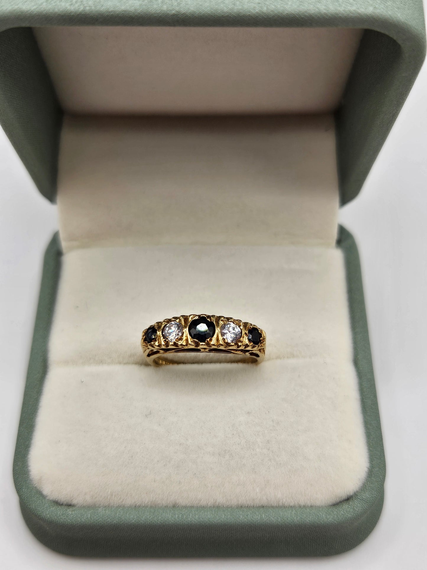 9ct gold sapphire and cz ring