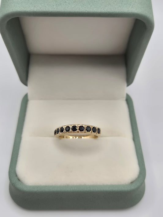 9ct gold sapphire ring